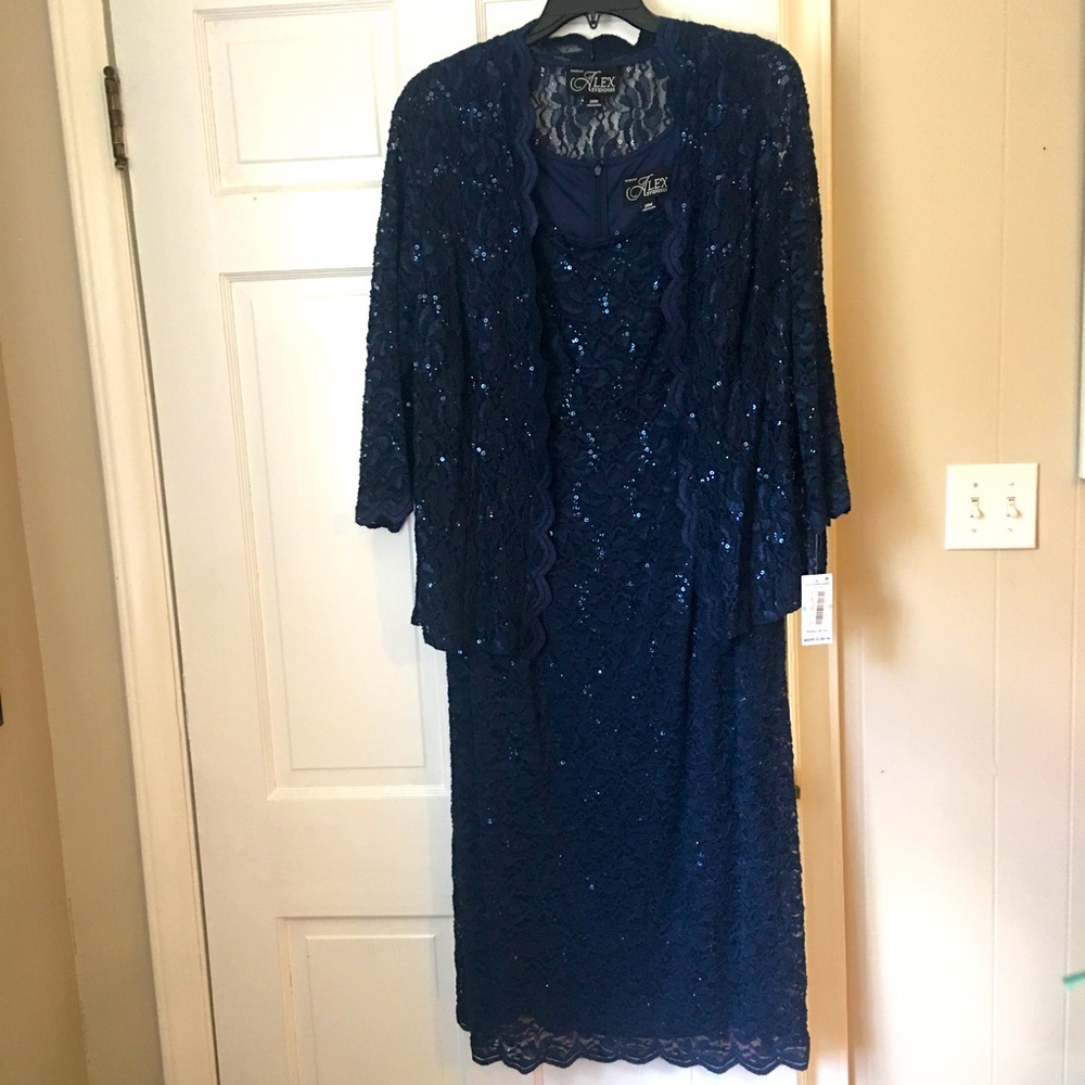 Mother of the Bride- Alex Evenings Navy size 20 two piece dress. New with tags